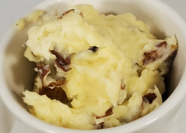 SIDE MASHED POTATOES W/O GRAVY.
