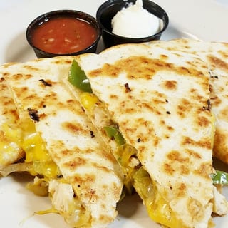 CHICKEN QUESADILLA